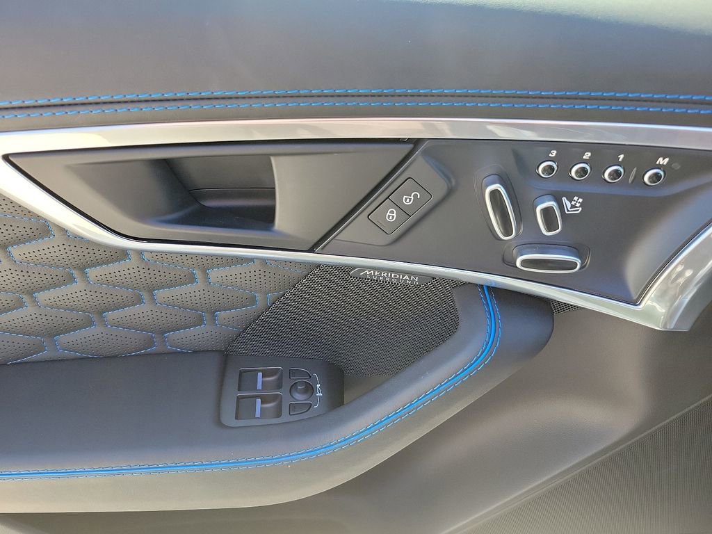 05f5d37613c94a7c91ba20121f3bfbd2