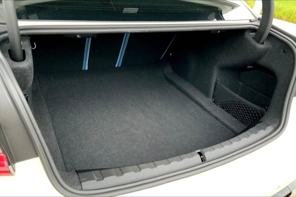 8756ac29066a4373b1382a0ef81f2743